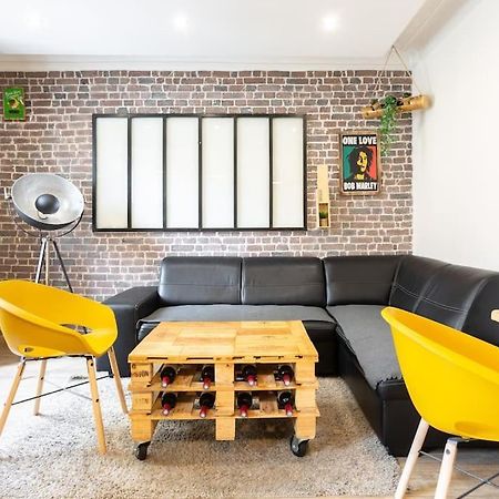 Charming One-Of-A-Kind Apartment. Saint-Ouen  Ngoại thất bức ảnh